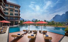 อมารี วังเวียง